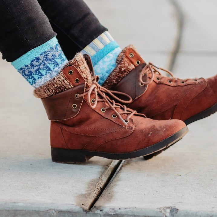 Air Mismatched Knitted Socks