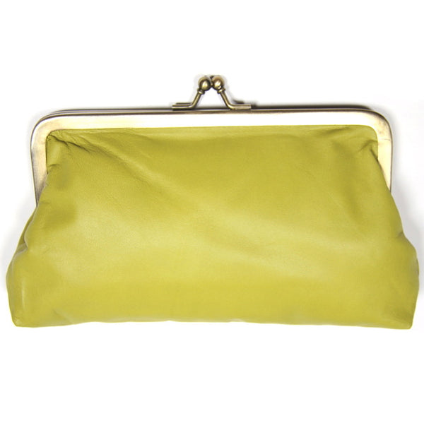 Chloe Mustard leather Kattie clutch (CHC22US500H27 216) 現地 Chloe Mustard leather Kattie clutch (CHC22US500H27 216) 現地
