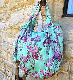 Turquoise Vintage Rose Zipper Bag