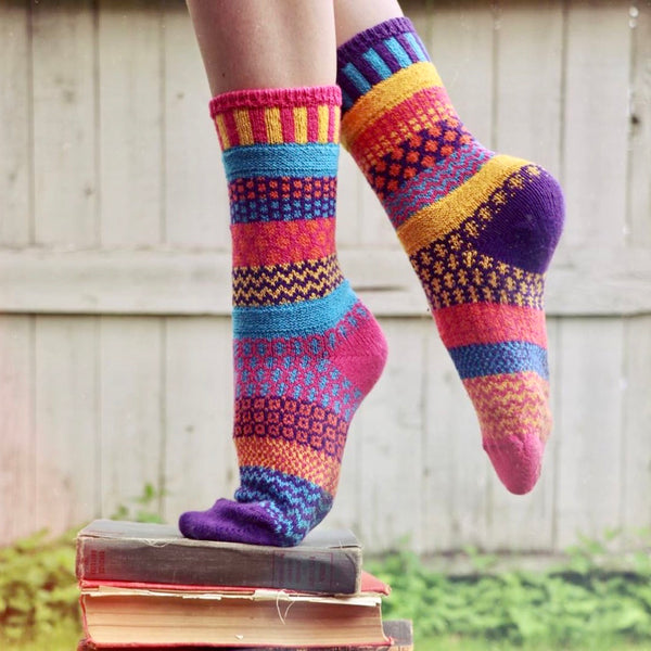 Mismatched Knitted Socks (Carnation)