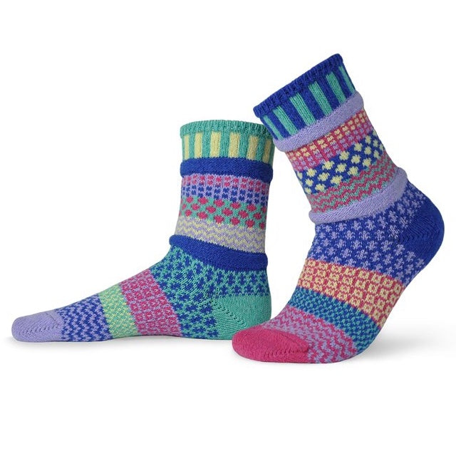 Iris Mismatched Knitted Socks