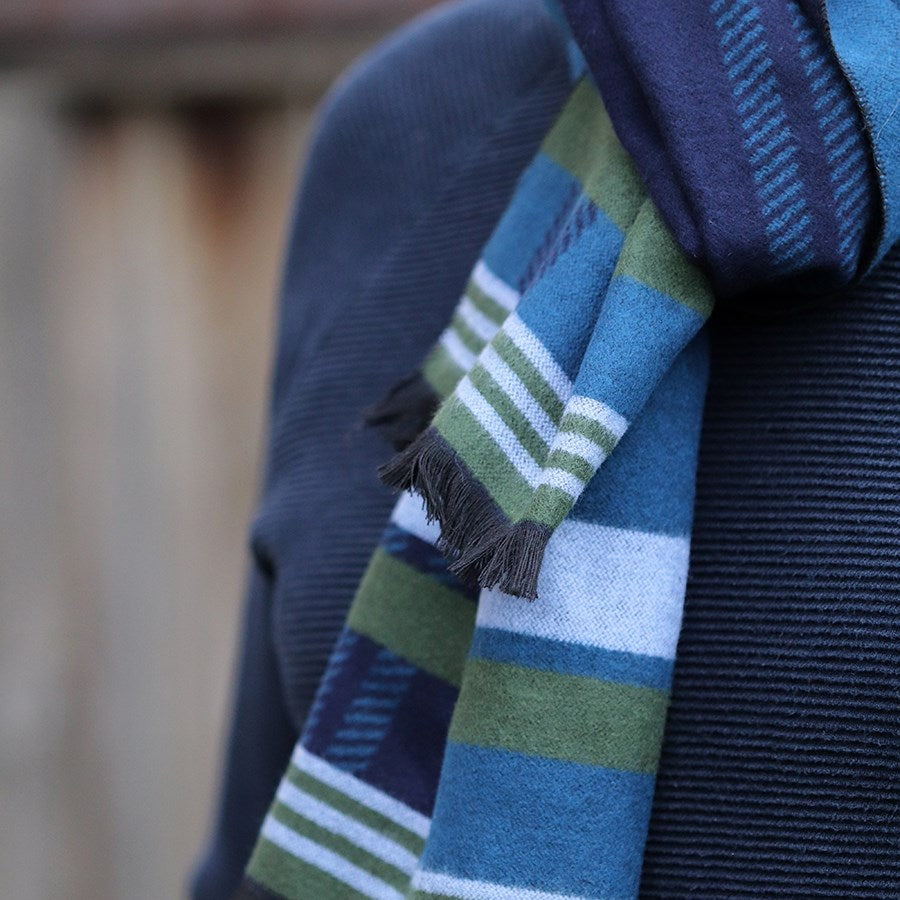 Men's Navy Soft Striped Winter Scarf