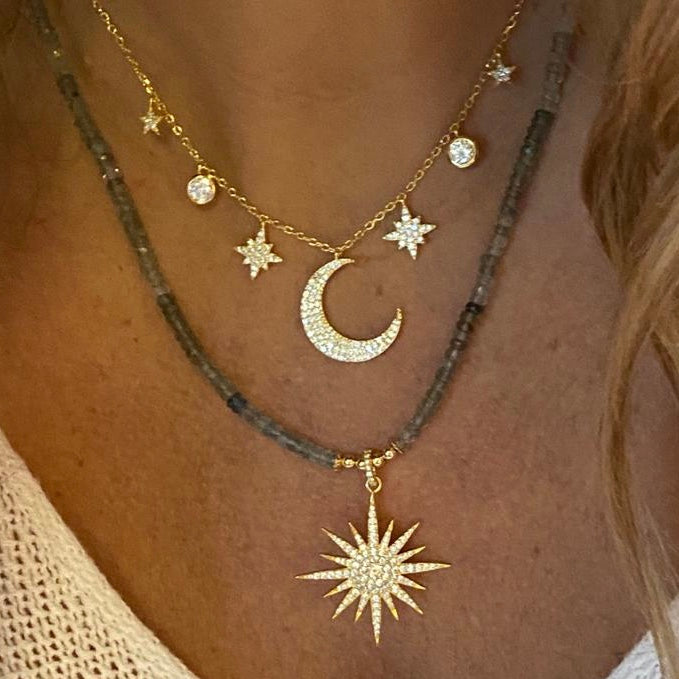 Wendy Moon Necklace Gold