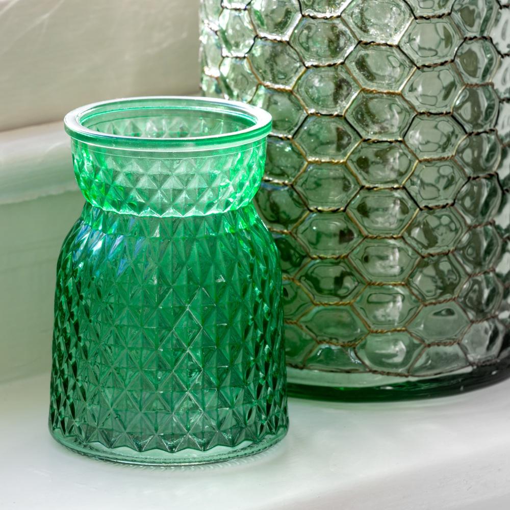 Anje Petite Spring Green Vase