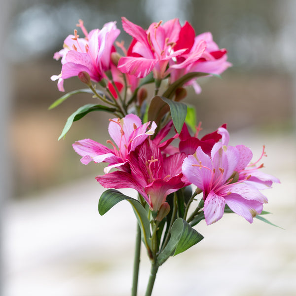 Faux Lily Spray Pink