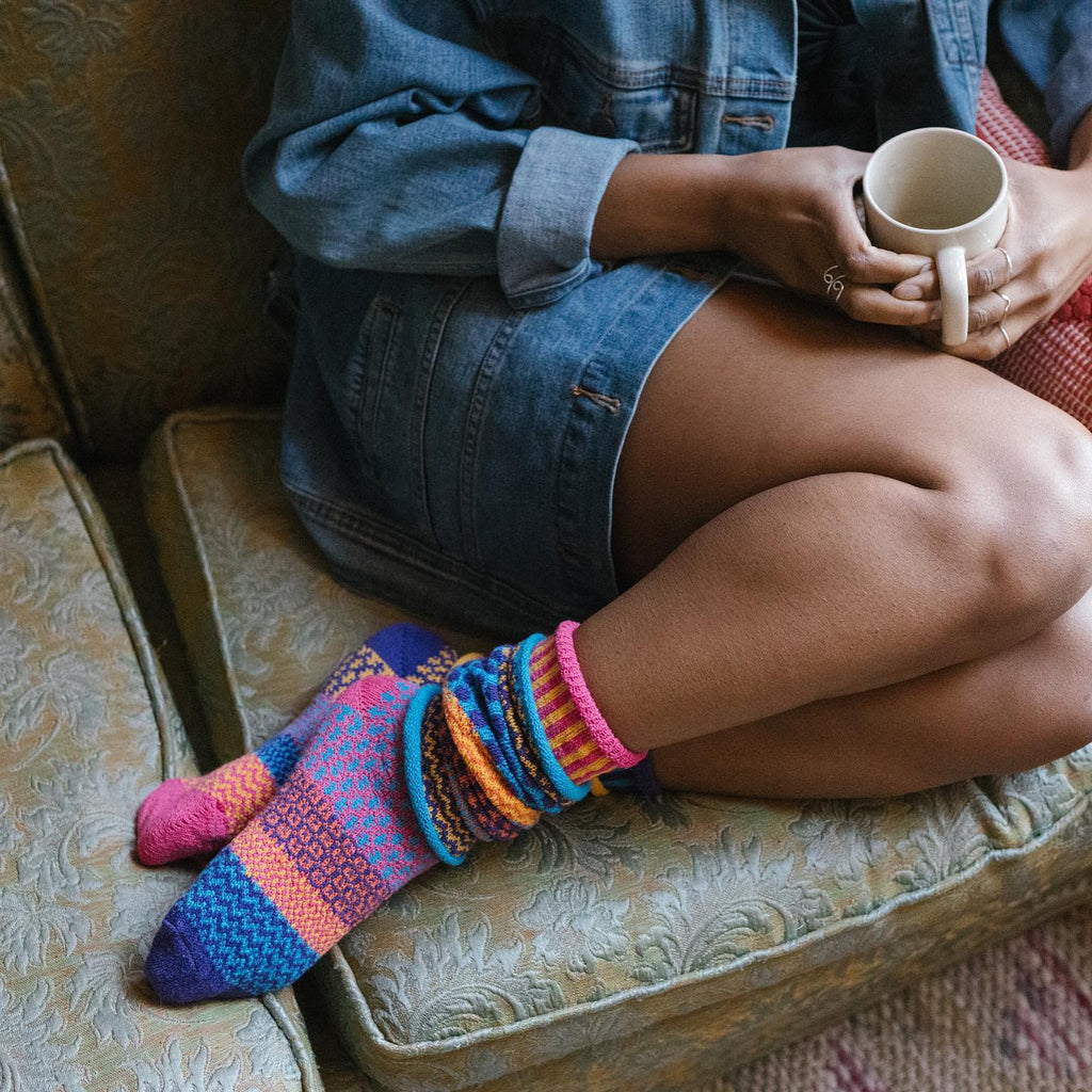 Mismatched Knitted Knee High Socks (Carnation)