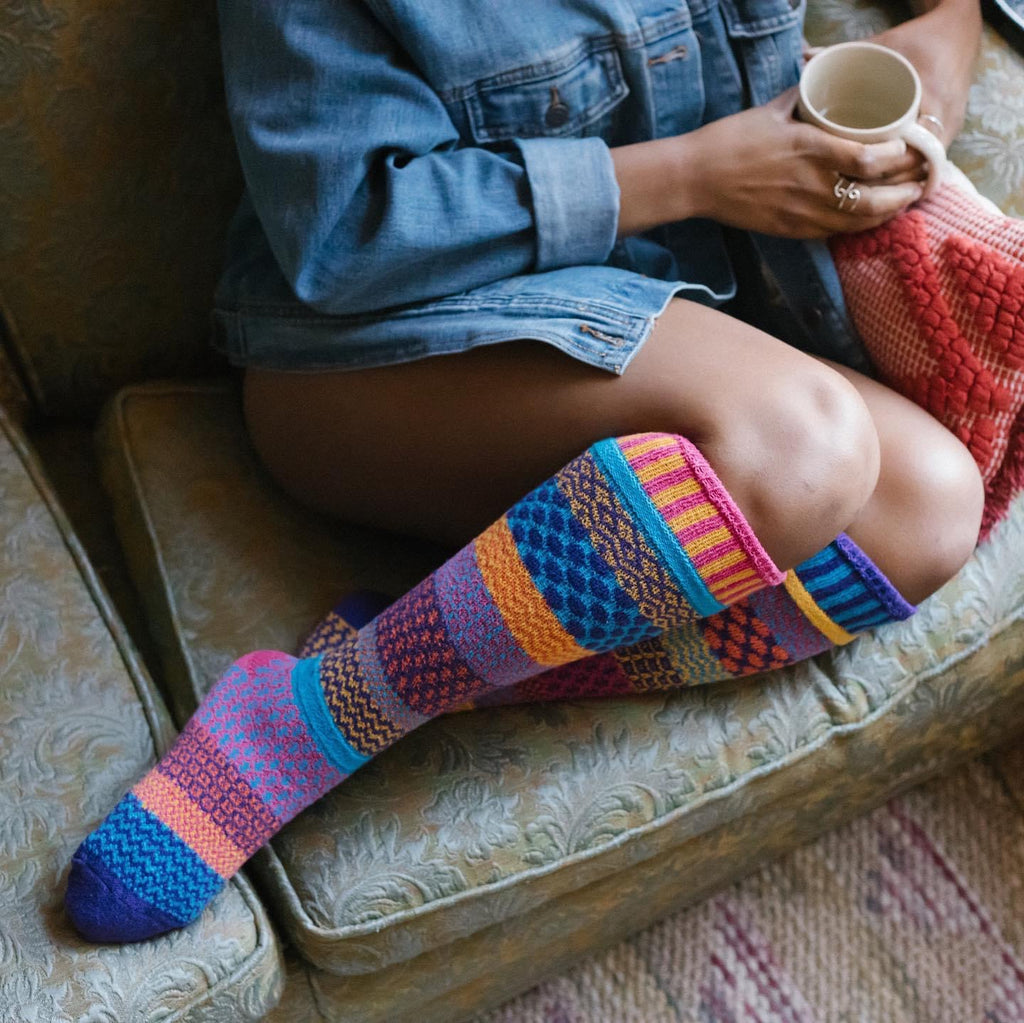 Mismatched Knitted Knee High Socks (Carnation)