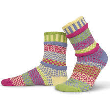 Aster Mismatched Knitted Socks