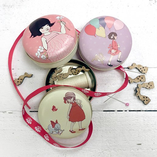 Belle & Boo Balloons Pocket Tin Set