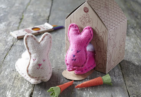 Bunny Hutch Sewing Kit