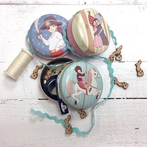 Belle & Boo Carousel Pocket Tin Set