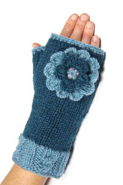 Teal Woollen Flower Handwarmers