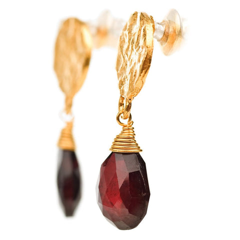 Azuni London Disc Stud Earrings with Garnet Drops