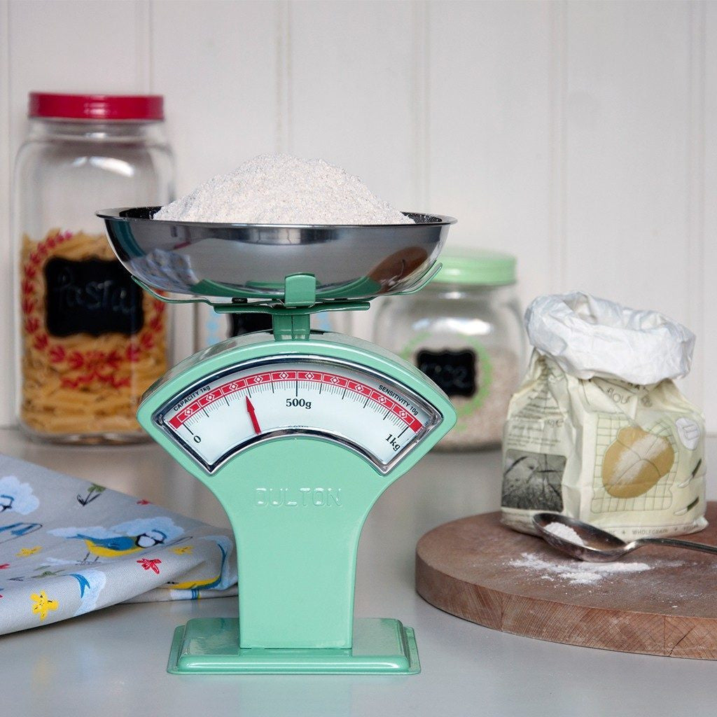 Green Vintage Shop Scales