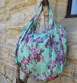Turquoise Vintage Rose Zipper Bag